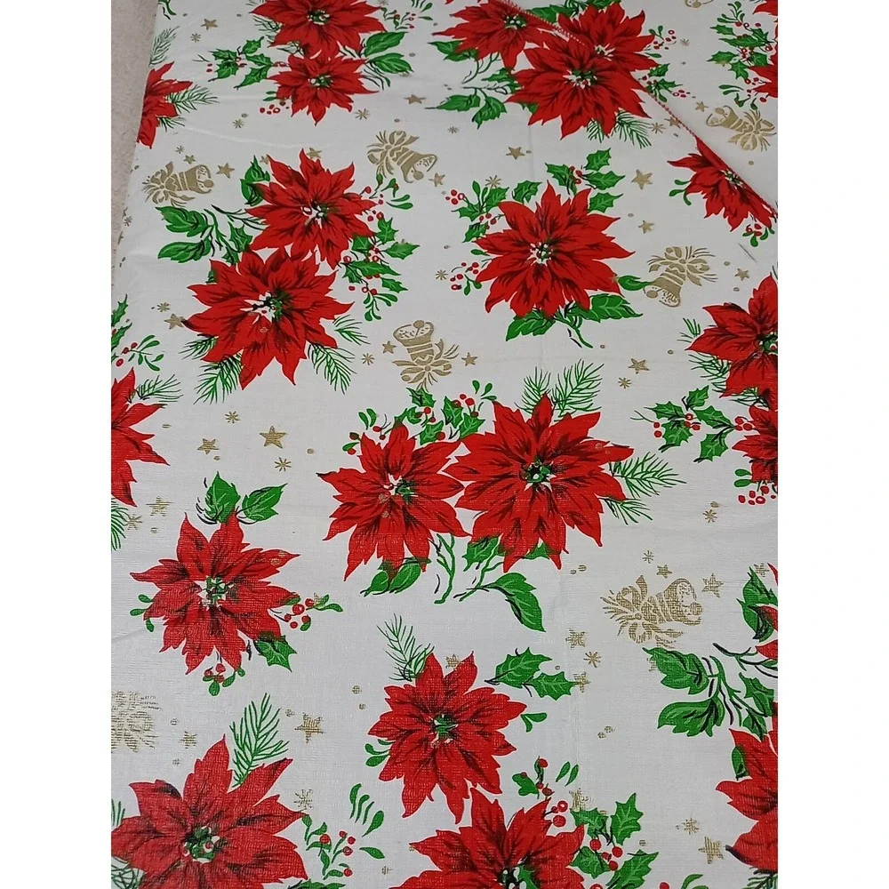 Vintage Poinsettia Vinyl Tablecloth‎ Flannel Backed 51 X 68